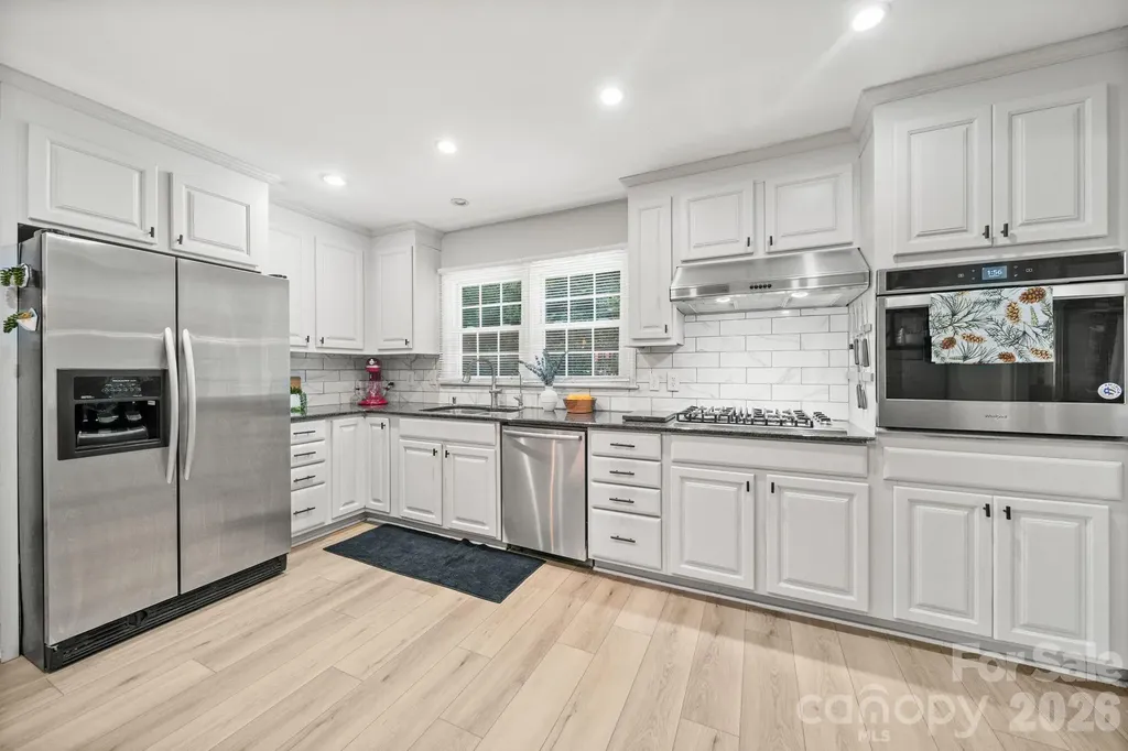 5329 Providence Road Charlotte NC 28226