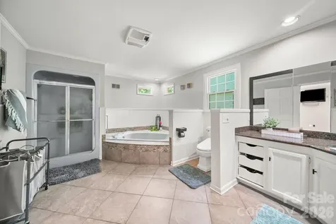 5329 Providence Road Charlotte NC 28226