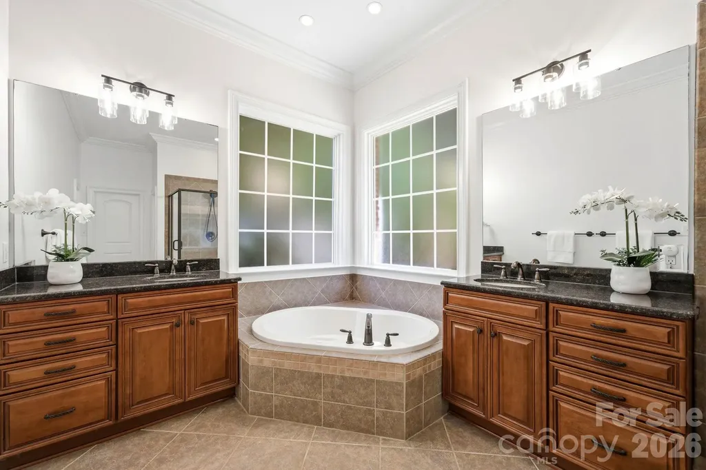 16000 Sunset Drive Huntersville NC 28078