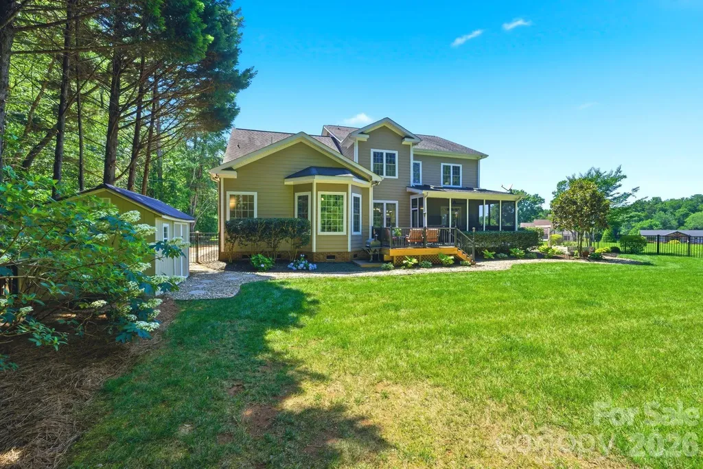16000 Sunset Drive Huntersville NC 28078