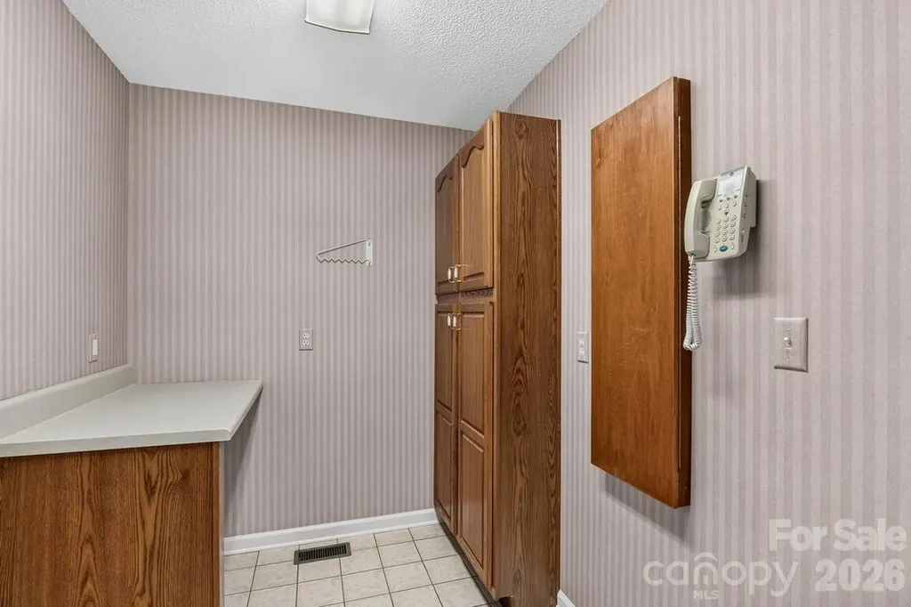 27 Red Maple Drive Weaverville NC 28787