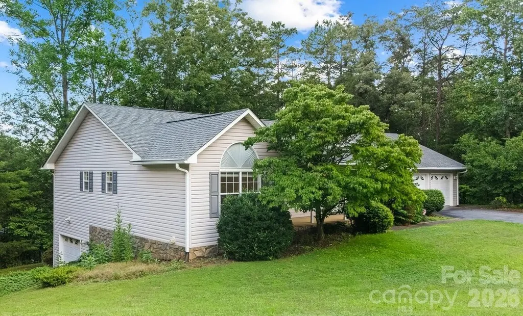 27 Red Maple Drive Weaverville NC 28787