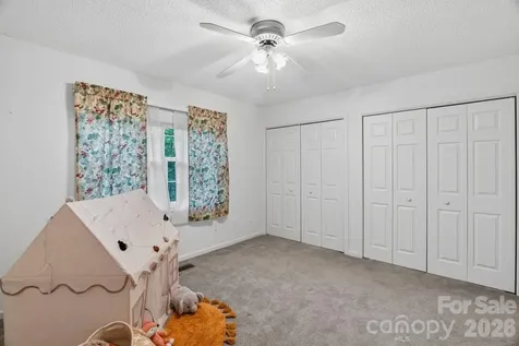27 Red Maple Drive Weaverville NC 28787