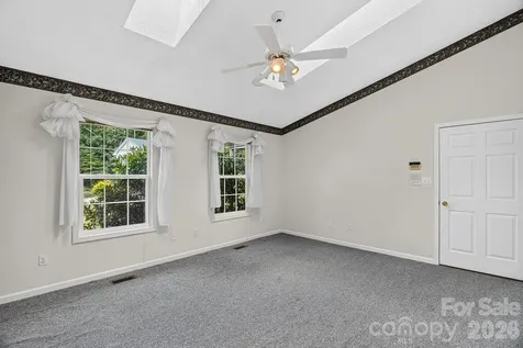 27 Red Maple Drive Weaverville NC 28787