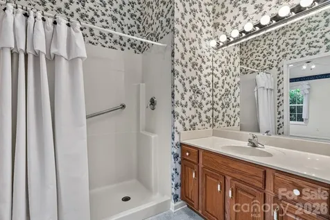 27 Red Maple Drive Weaverville NC 28787