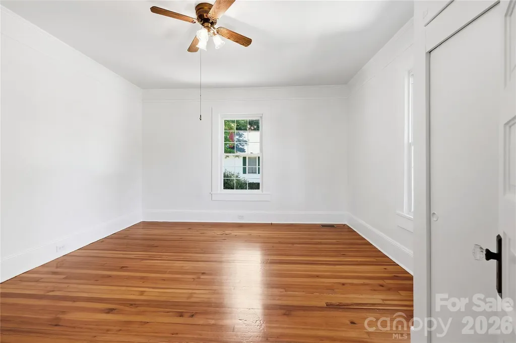812 N 4th Street Albemarle NC 28001