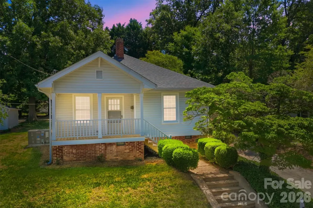 812 N 4th Street Albemarle NC 28001