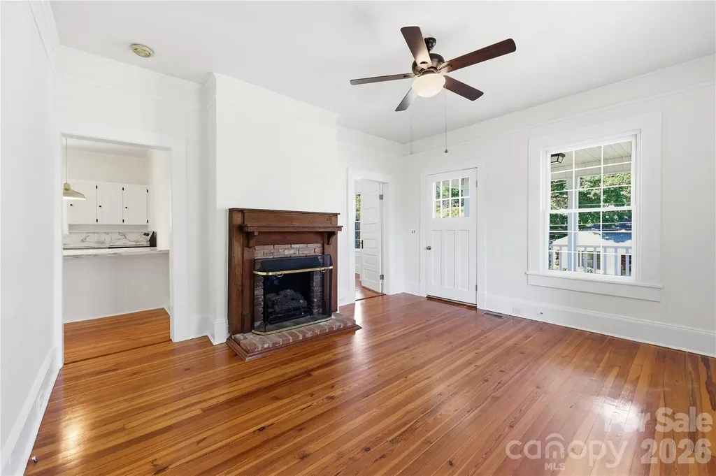 812 N 4th Street Albemarle NC 28001