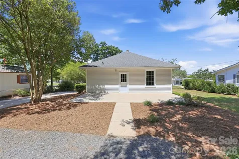 812 N 4th Street Albemarle NC 28001