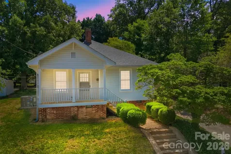 812 N 4th Street Albemarle NC 28001