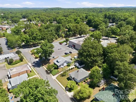 812 N 4th Street Albemarle NC 28001