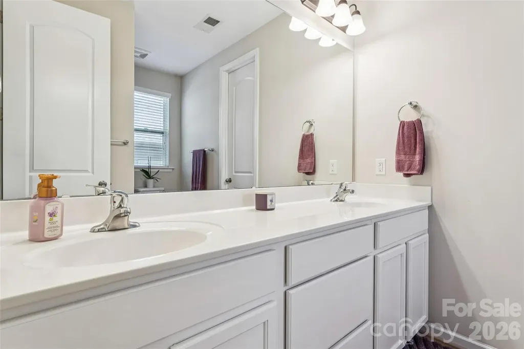 3198 Helmsley Court Concord NC 28027