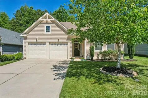 3198 Helmsley Court Concord NC 28027