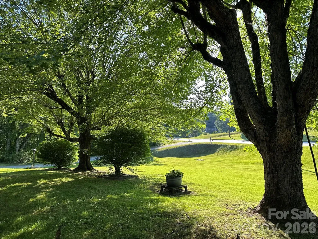 21 Byrd Lane Brevard NC 28712