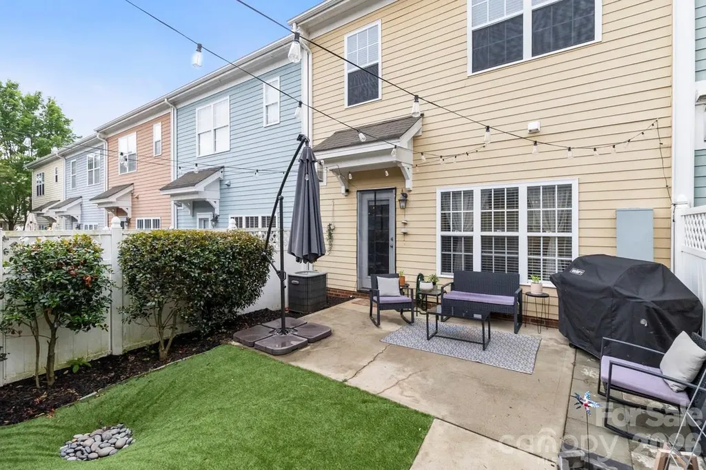 807 Cattaloochee Lane Huntersville NC 28078