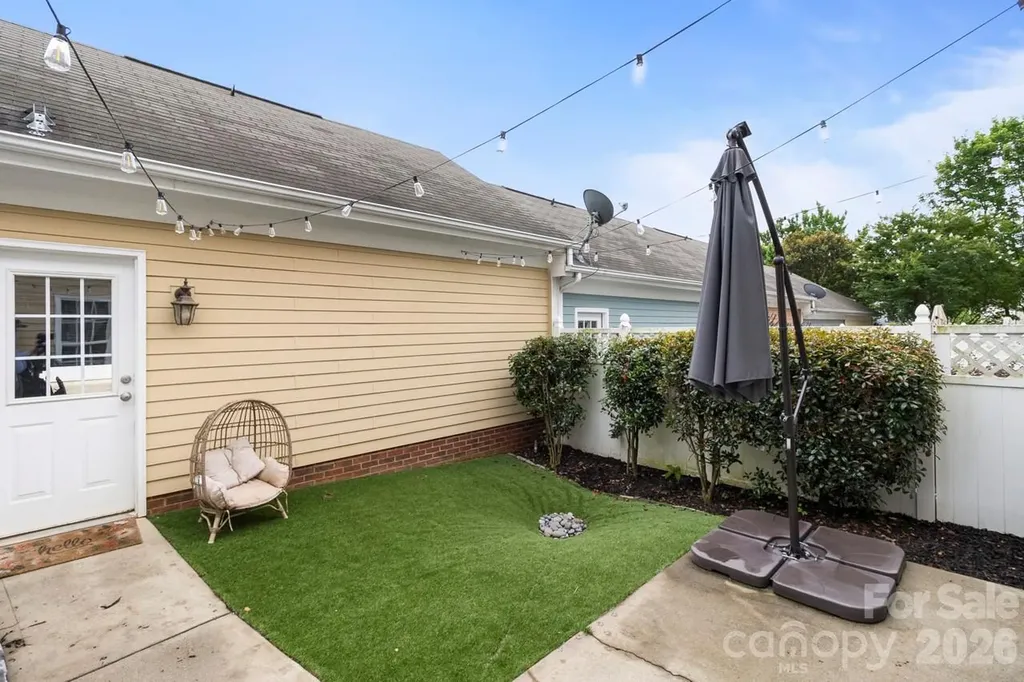 807 Cattaloochee Lane Huntersville NC 28078