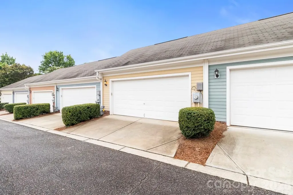 807 Cattaloochee Lane Huntersville NC 28078