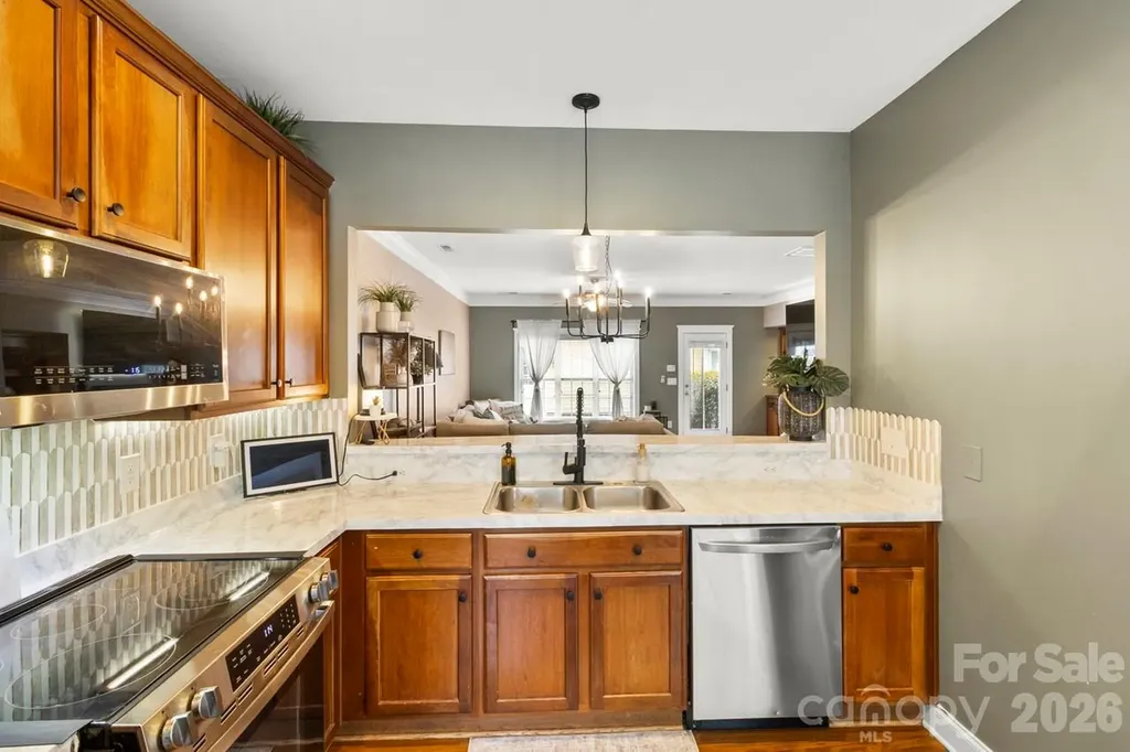 807 Cattaloochee Lane Huntersville NC 28078