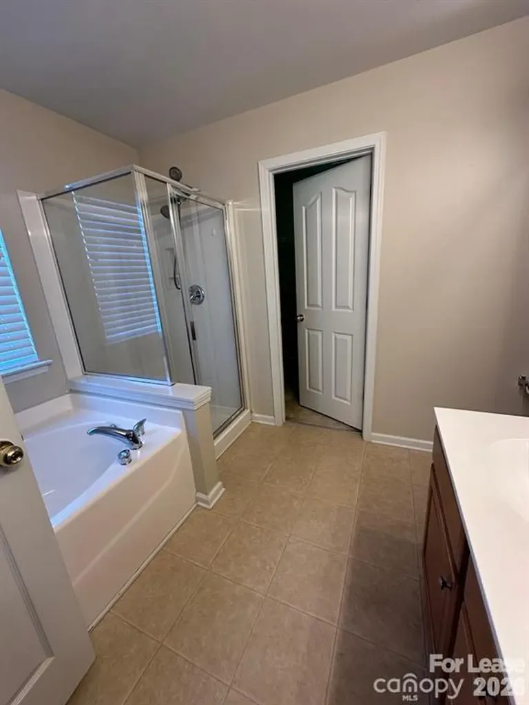9030 Sedgewich Lane Charlotte NC 28277