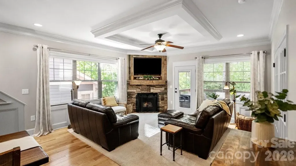 39 Tudor Way Black Mountain NC 28711