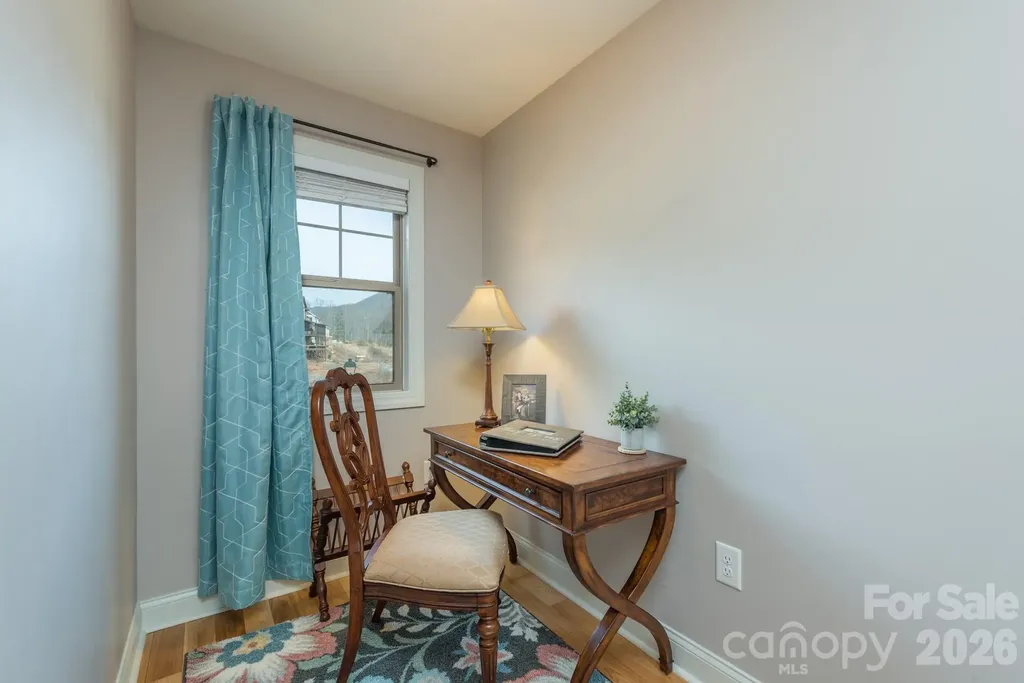39 Tudor Way Black Mountain NC 28711