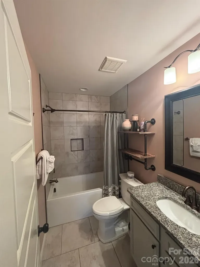 39 Tudor Way Black Mountain NC 28711