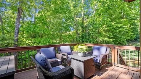 39 Tudor Way Black Mountain NC 28711