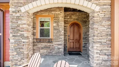 39 Tudor Way Black Mountain NC 28711