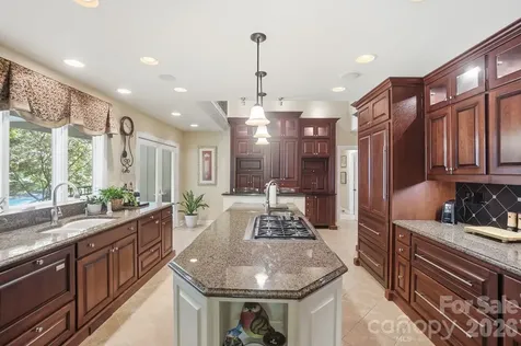 29 Sunrise Point Road Lake Wylie SC 29710