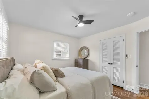 2014 Sandhurst Drive Charlotte NC 28205