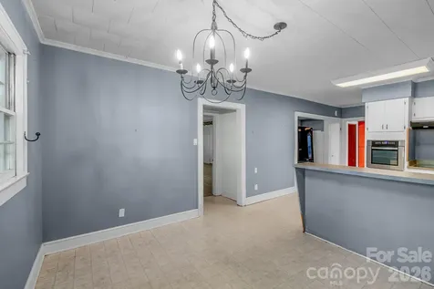 55 Maple Street Badin NC 28009