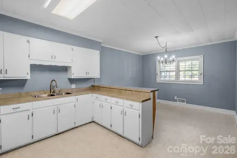 55 Maple Street Badin NC 28009
