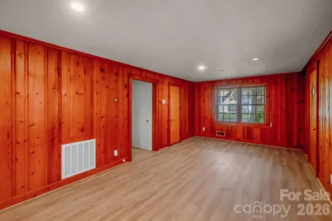 55 Maple Street Badin NC 28009