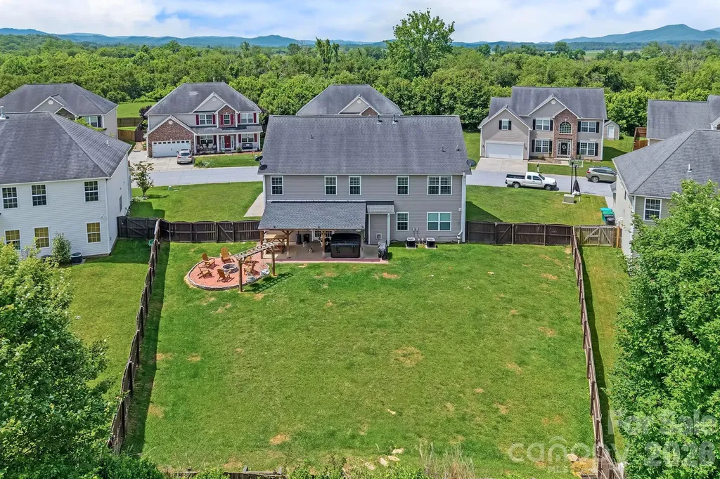 227 Roanoke Road Fletcher NC 28732
