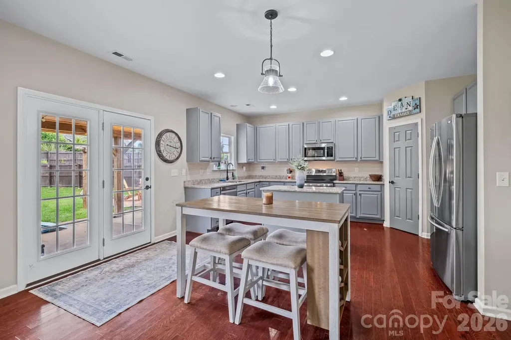 227 Roanoke Road Fletcher NC 28732