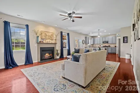 227 Roanoke Road Fletcher NC 28732
