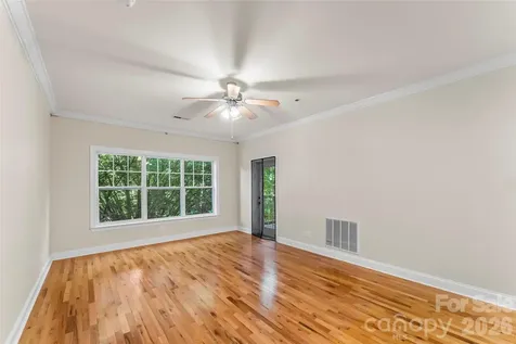 175 S Lexington Avenue Asheville NC 28801