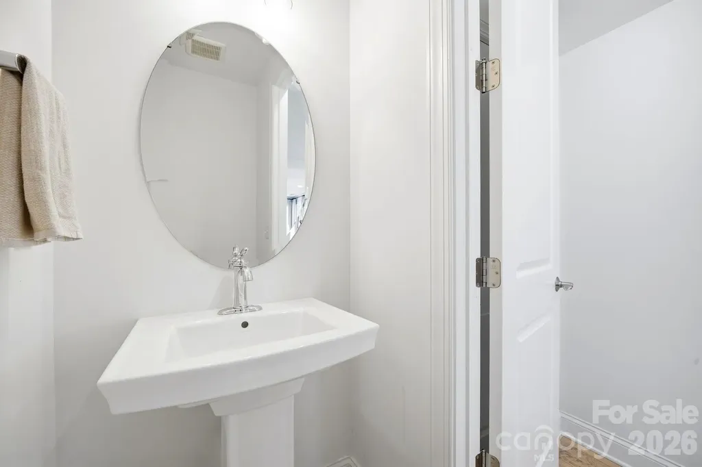 6008 Corbin Woods Court Charlotte NC 28226