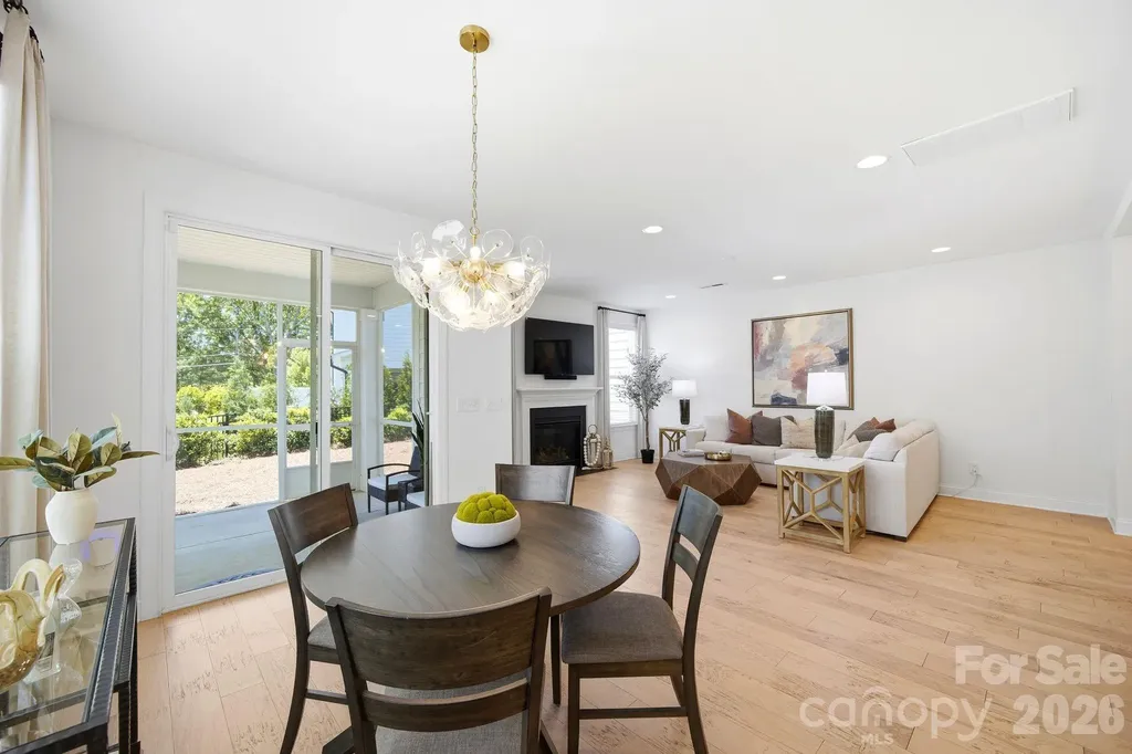 6008 Corbin Woods Court Charlotte NC 28226