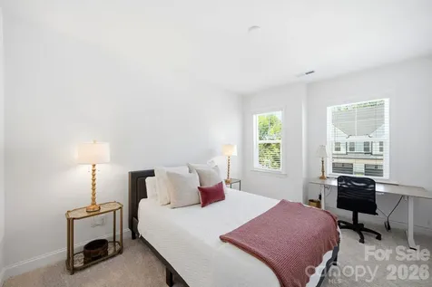 6008 Corbin Woods Court Charlotte NC 28226