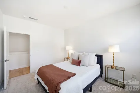6008 Corbin Woods Court Charlotte NC 28226