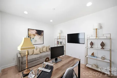 6008 Corbin Woods Court Charlotte NC 28226