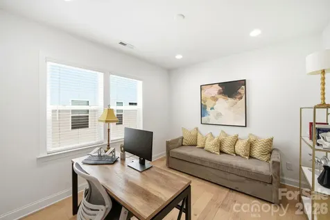 6008 Corbin Woods Court Charlotte NC 28226