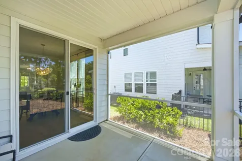 6008 Corbin Woods Court Charlotte NC 28226