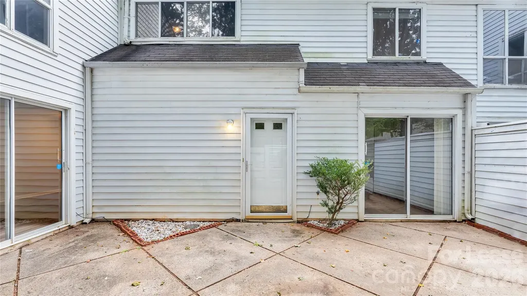 6927 Stonington Lane Charlotte NC 28227