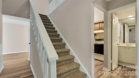 6927 Stonington Lane Charlotte NC 28227