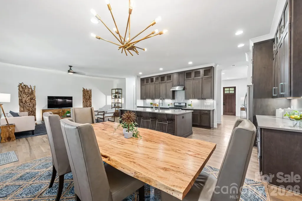1301 Catawba Avenue Charlotte NC 28205