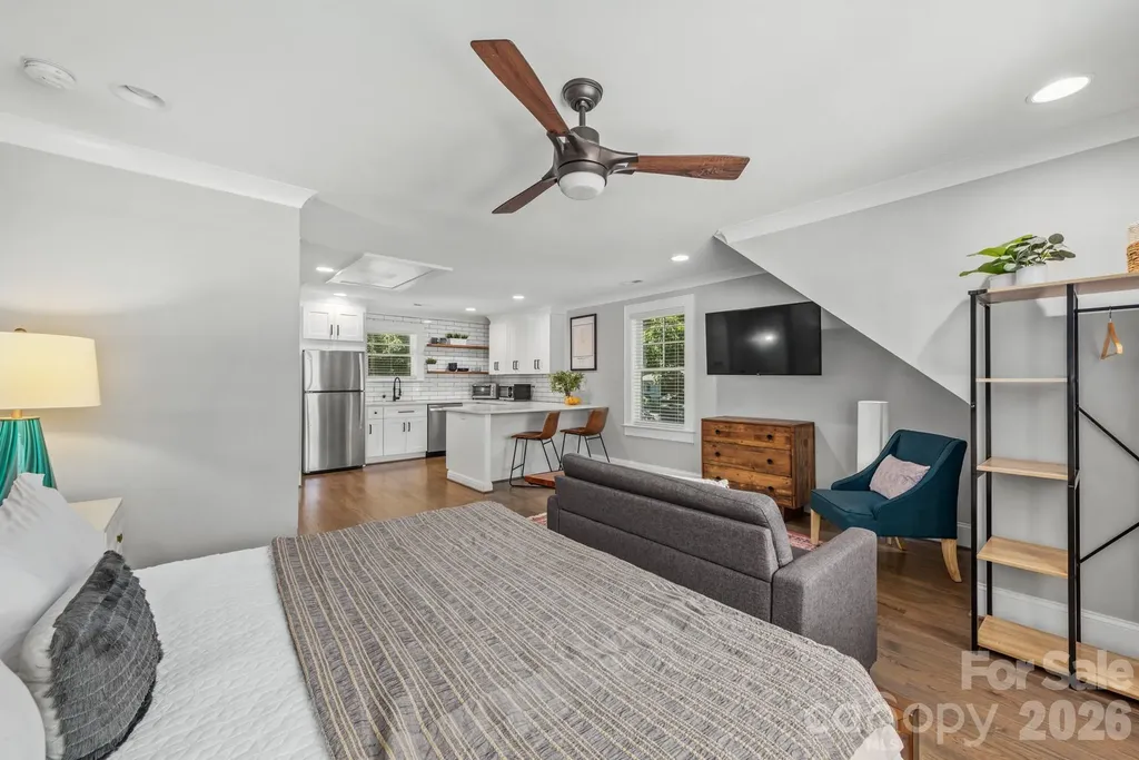 1301 Catawba Avenue Charlotte NC 28205