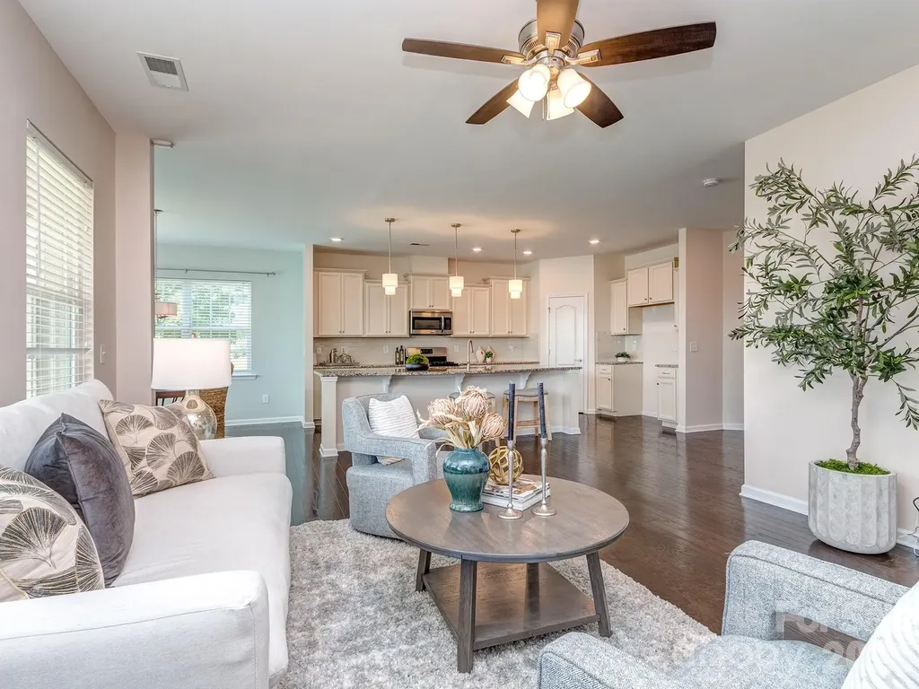 11027 Wrigley Mansion Drive Charlotte NC 28273