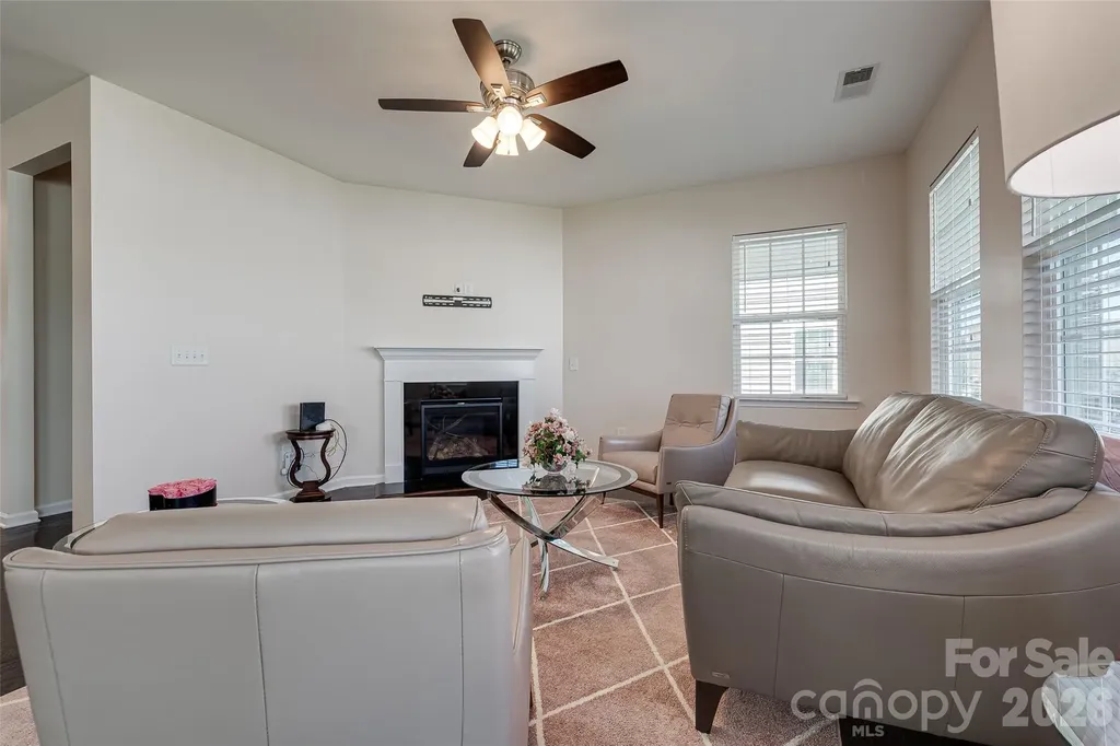 11027 Wrigley Mansion Drive Charlotte NC 28273